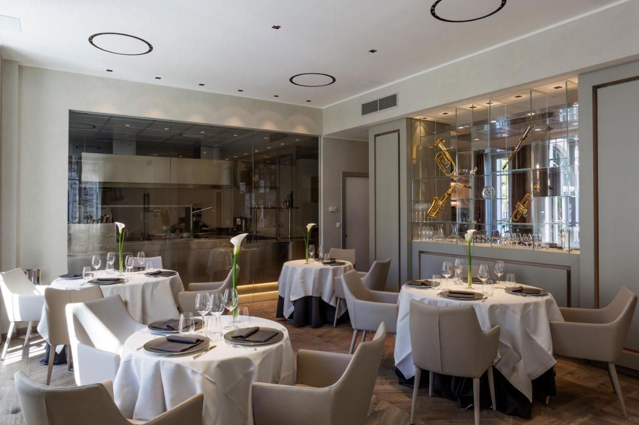 Hotel Repubblica 55 Biella Exterior photo